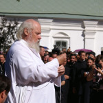 Патриарх Московский и всея Руси Алексий II возглавил Божественную Литургию в Свято-Успенской Киево-Печерской Лавре