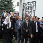 Братия встретила Святейшего Патриарха Кирилла в Киево-Печерской Лавре