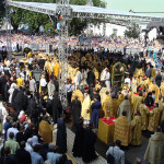 Святейший Патриарх Кирилл в праздник Крещения Руси возглавил Божественную литургию в Лавре
