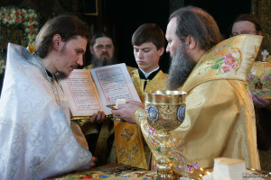 deti_liturgiya1