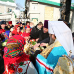 Митрополит Павел посетил Православную Масленицу в Свято-Ильинском храме