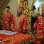 Митрополит Павел совершил Литургию в Игоревском храме Киева