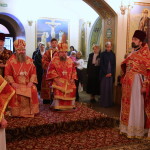 Митрополит Павел совершил Литургию в Игоревском храме Киева