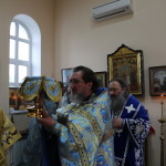 В престольный праздник Наместник Лавры совершил Божественную Литургию в скиту обители