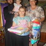 Підопічні соціального відділу, які проживають в Київській області, отримали допомогу від гостей з Лаври
