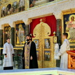 Заупокойные богослужения в годовщину пожара в МДАиС совершил митрополит Павел