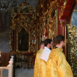 The Vicegerent of the Lavra metropolitan Pavel performed the early Liturgy in the Church of the Exaltation of the Holy Cross