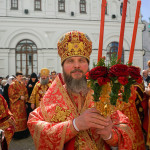 Богослужение понедельника Светлой седмицы возглавил митрополит Павел
