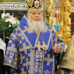 В Черновицко-Буковинской епархии Наместник Лавры сослужил Предстоятелю УПЦ