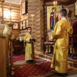 В Неделю 14-ю по Пятидесятнице митрополит Павел молился в храме Всех святых