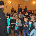 Детей с особыми потребностями братия Лавры поздравили с Днем Св. Николая