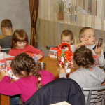 Насельники Лаври відвідали дітей з реабілітаційного центру с. Копилова