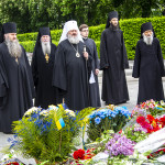 Митрополит Павел молился в Парке Вечной Славы накануне Дня Победы