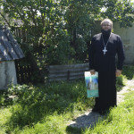 Братия соцотдела Лавры навестили подопечных из Киевской области