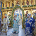 В престольный праздник Рождества Богородицы в Лавре совершены торжественные богослужения
