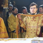 Предстоятель УПЦ совершил воскресную Литургию в Лавре
