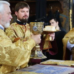 Предстоятель УПЦ совершил воскресную Литургию в Лавре