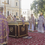 Богослужения первого дня Успенского поста возглавил митрополит Павел