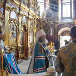 Наместник Лавры возглавил Акафист Успению Пресвятой Богородицы
