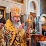 Богослужение Недели святых праотец возглавил Священноархиамандрит Лавры