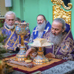 Литургию Великого Четверга возглавил Священноархимандрит Лавры