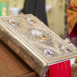 Предстоятель УПЦ очолив Літургію в Неділю Жінок Мироносиць