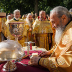 Благословен єси, Христе Боже наш, що землю Київську Хрещенням просвітив