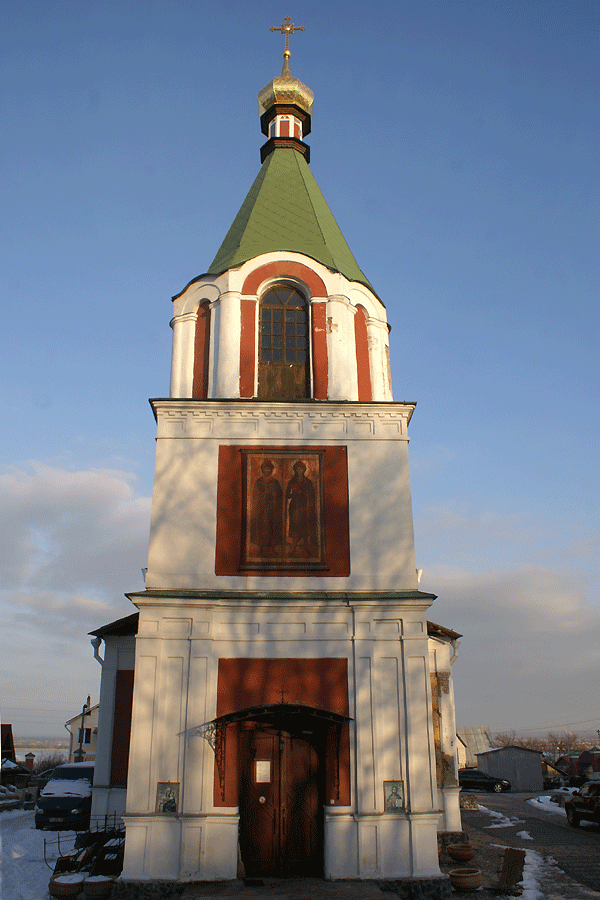 Архиепископ Павел молился в храме Святых Бориса и Глеба в Вышгороде